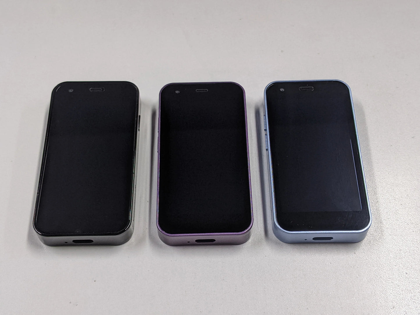Mini Android 8.1 Smart Phone