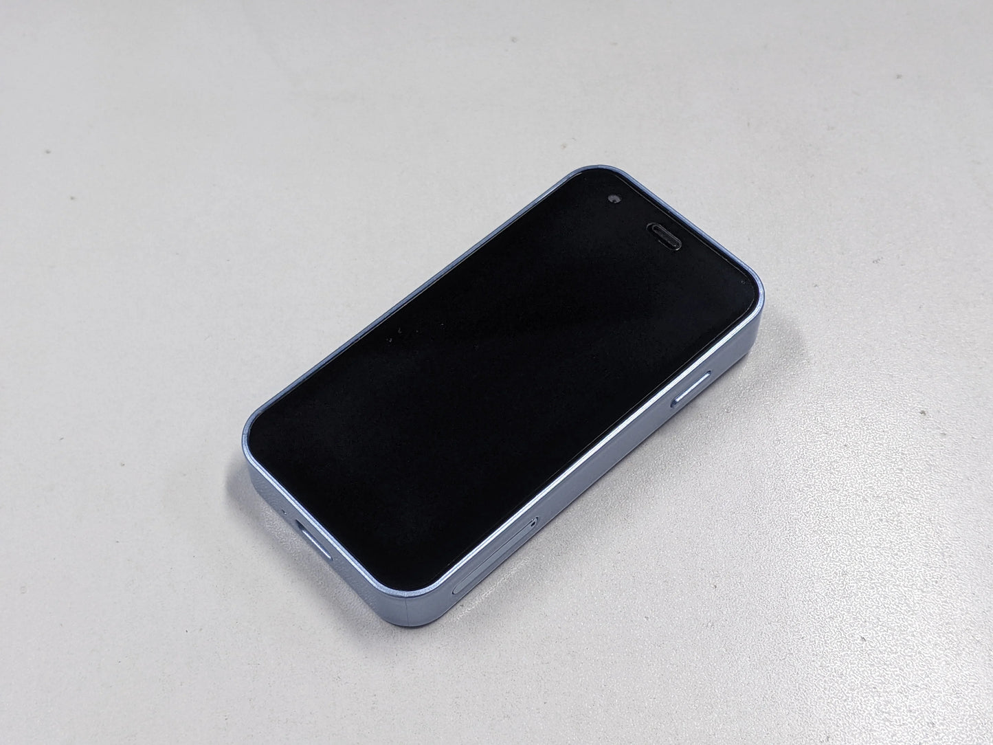 Mini Android 8.1 Smart Phone